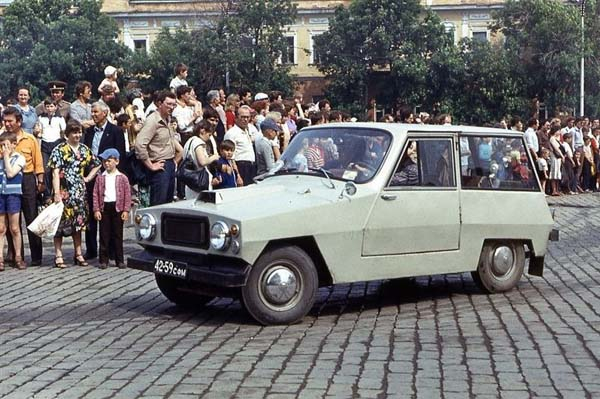 Не смог купить автомобиль и сделал самодельный Л-4 1976г