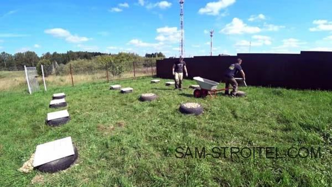 Самый простой и дешёвый фундамент из покрышек своими руками столбчатый фундамент из покрышек