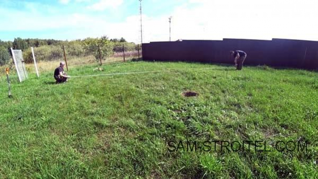 Самый простой и дешёвый фундамент из покрышек своими руками