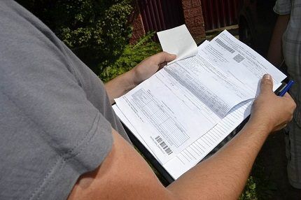 Процесс врезки в действующий водопровод под давлением Процесс врезки в действующий водопровод под давлением